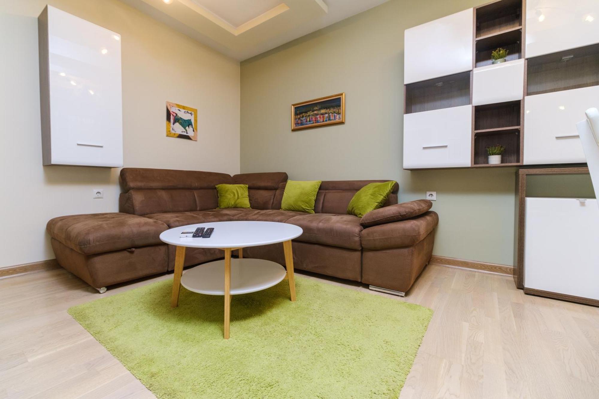 Riverside 2-Bedroom Apartment Plovdiv Buitenkant foto