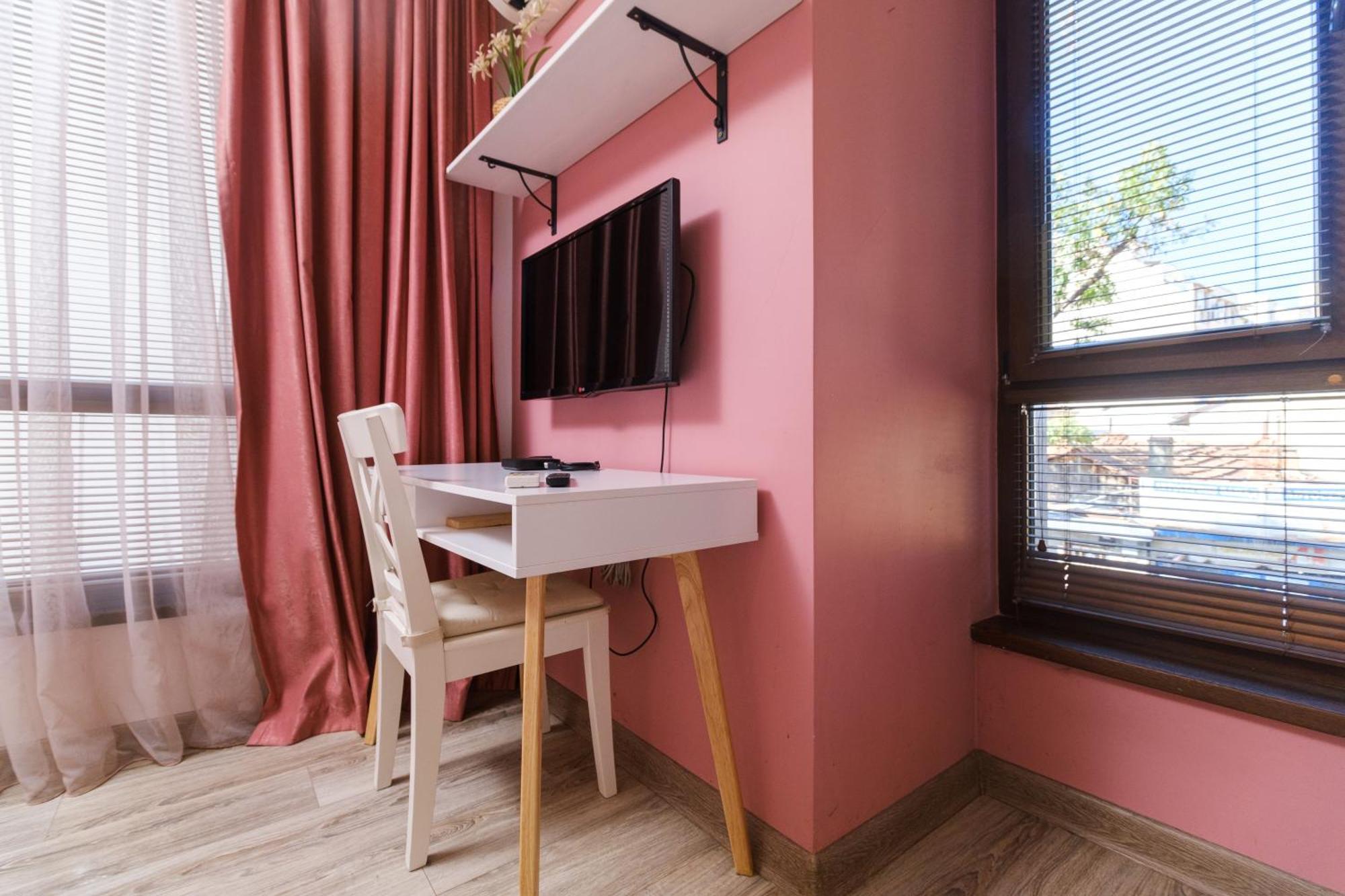 Riverside 2-Bedroom Apartment Plovdiv Buitenkant foto